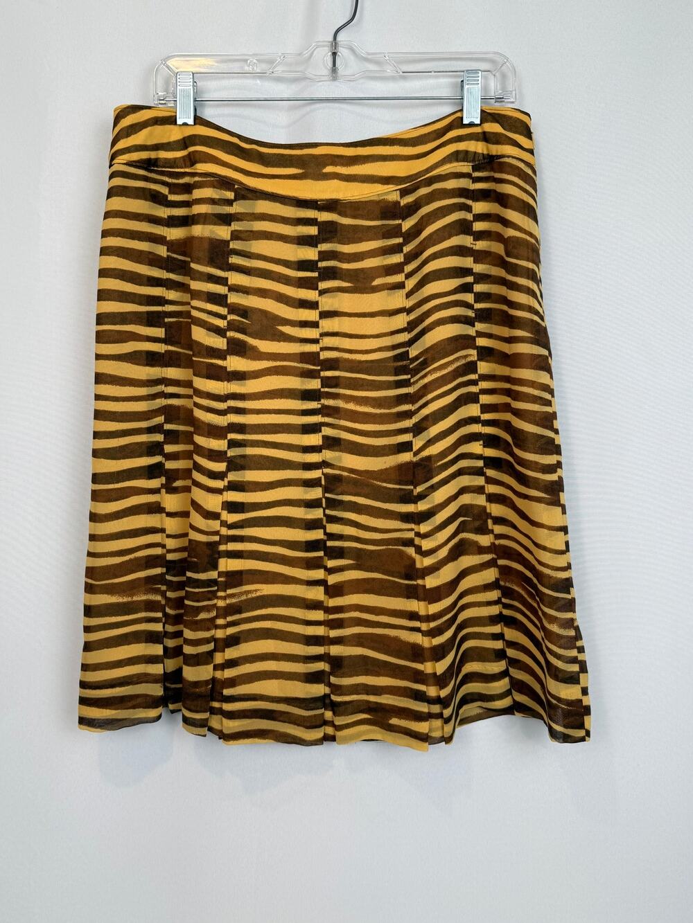 Carlisle 100% Silk Tiger Stripe Sleeveless Top Brown Gold Animal Print Sz 10